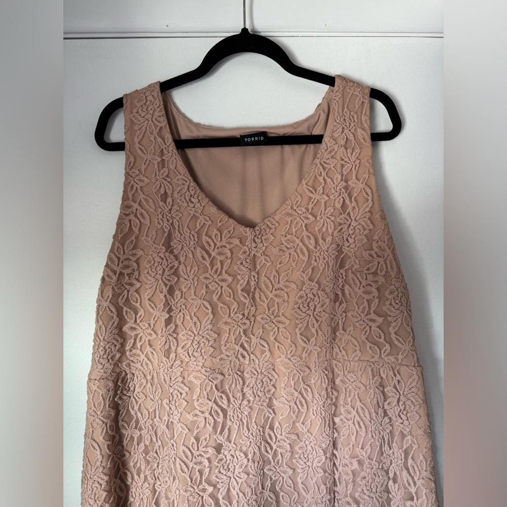 Torrid Sleeveless Lace Dress - Picture 2 of 6